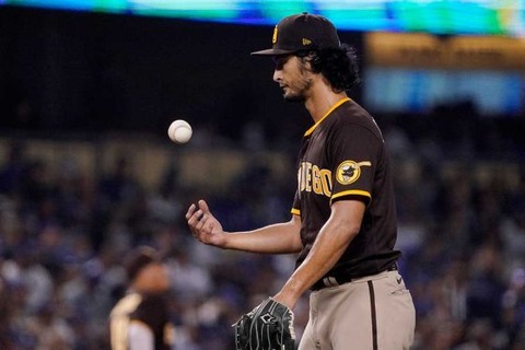 20210929_darvish4_ap-560x373