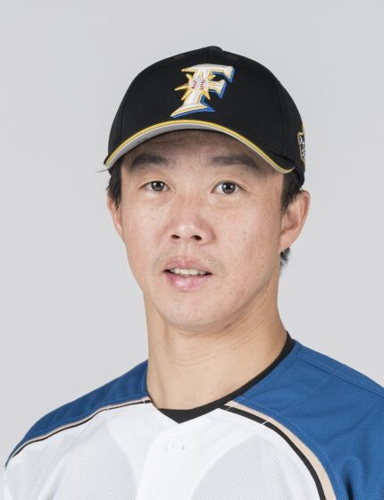 鶴岡慎也2021