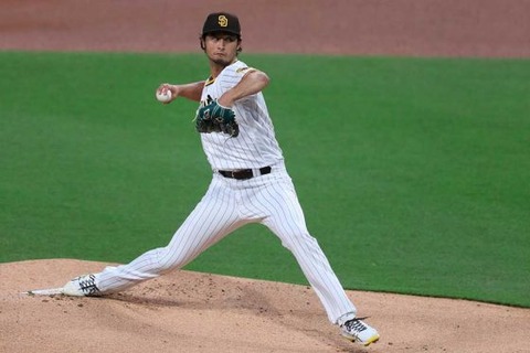 20210407_darvish3_ap-560x373