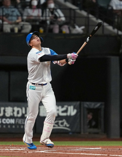 【日本ハム】常谷拓輝、プロ初スタメンも4打数無安打