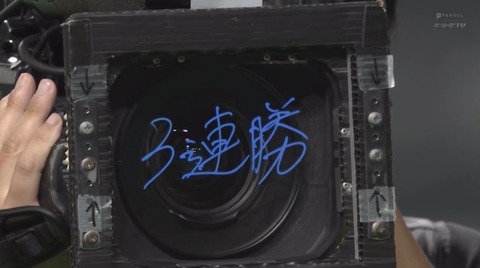 AAFB1DD1-DF44-42BF-B882-1355D47EDFBD