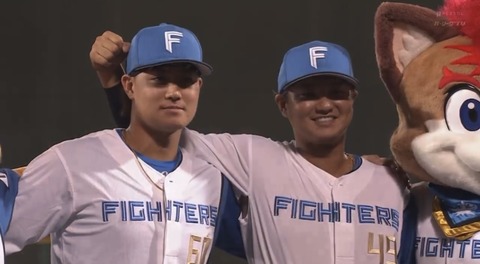 57C4A4F1-341A-4AF9-9BFF-3A6410EC9D97