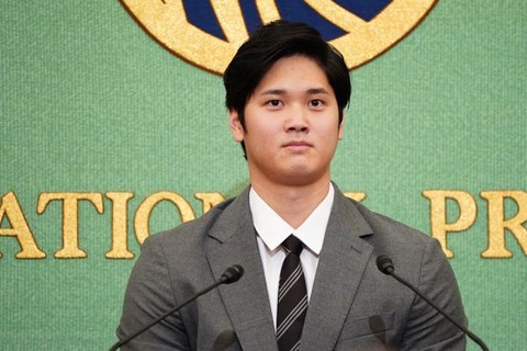 20211115_ohtani1_ay-560x373