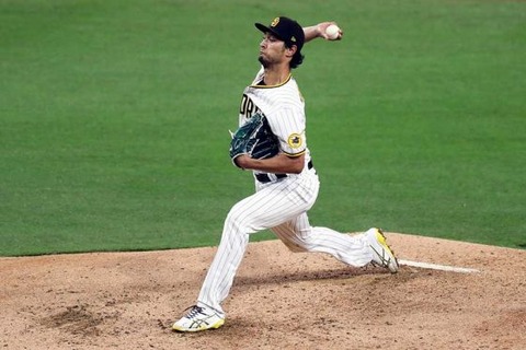 20210407_darvish4_ap-560x373