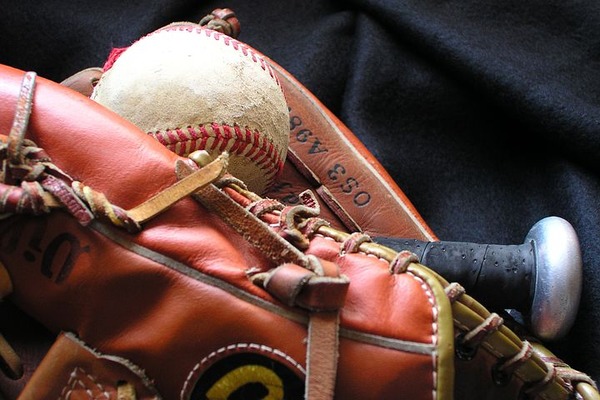 baseball-1354946__480