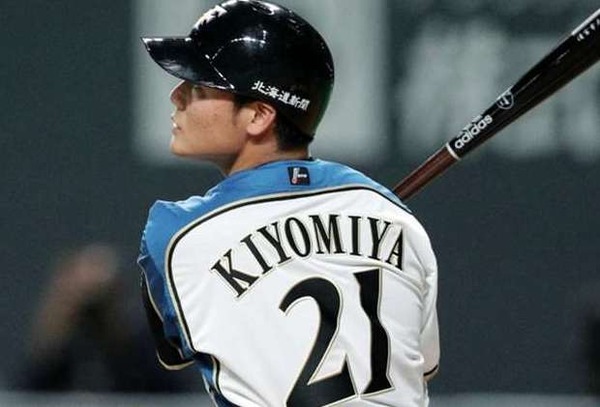 npb-fighters-kiyomiya_647bkdyg8iap191ynofdtrxzj