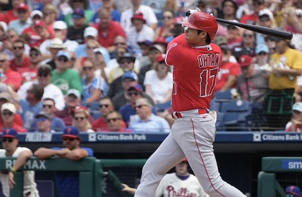 大谷翔平、ガチでホームラン王逃しそう　ロベルト37号 残り10試合で7本差