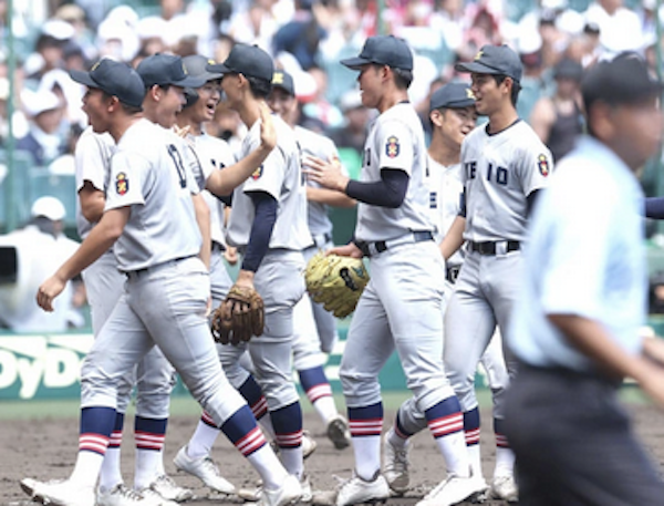 元横浜高校部長「誤審に頭来たから甲子園ニュースでしか見てない、今年はレベル高くない」