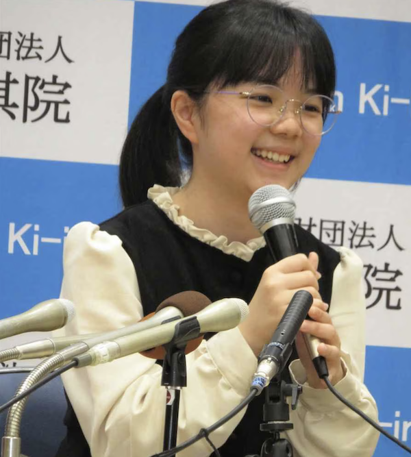 【朗報】日本棋院理事長「囲碁わからない記者もいると思うので仲邑さんの碁を野球で喩えます」