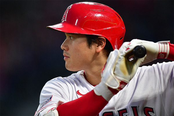 MLB公式「今季のTOPプレー100で大谷は18位でした」日本人「そんなわけない！」