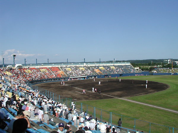Kushiro_citizen_Stadium2006-8
