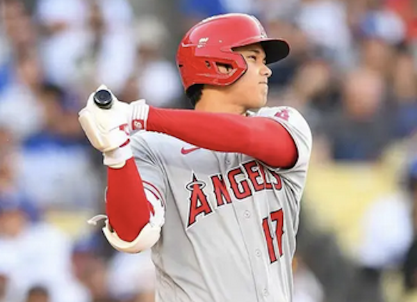 大谷翔平さん、ドジャースファンから熱烈ラブコールを受ける