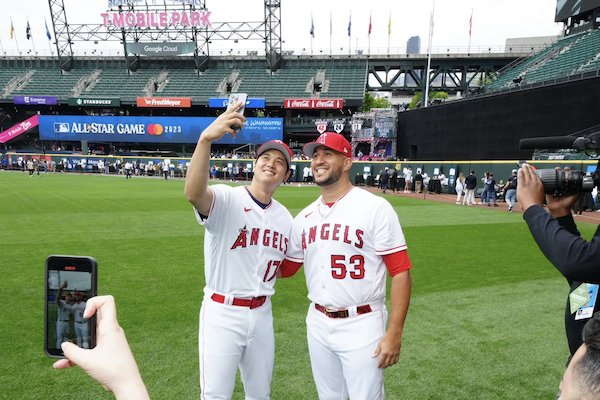 【悲報】大谷翔平、アナハイム着