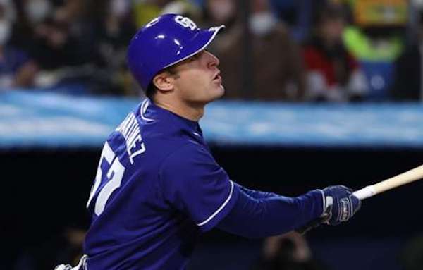 2022-05-10-npb-dragons-amartinez_1wbsliquguond1srl68ekulo0o