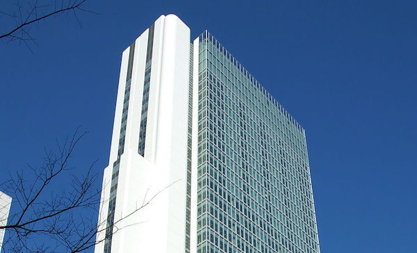 1200px-Breeze_Tower_20080106-001