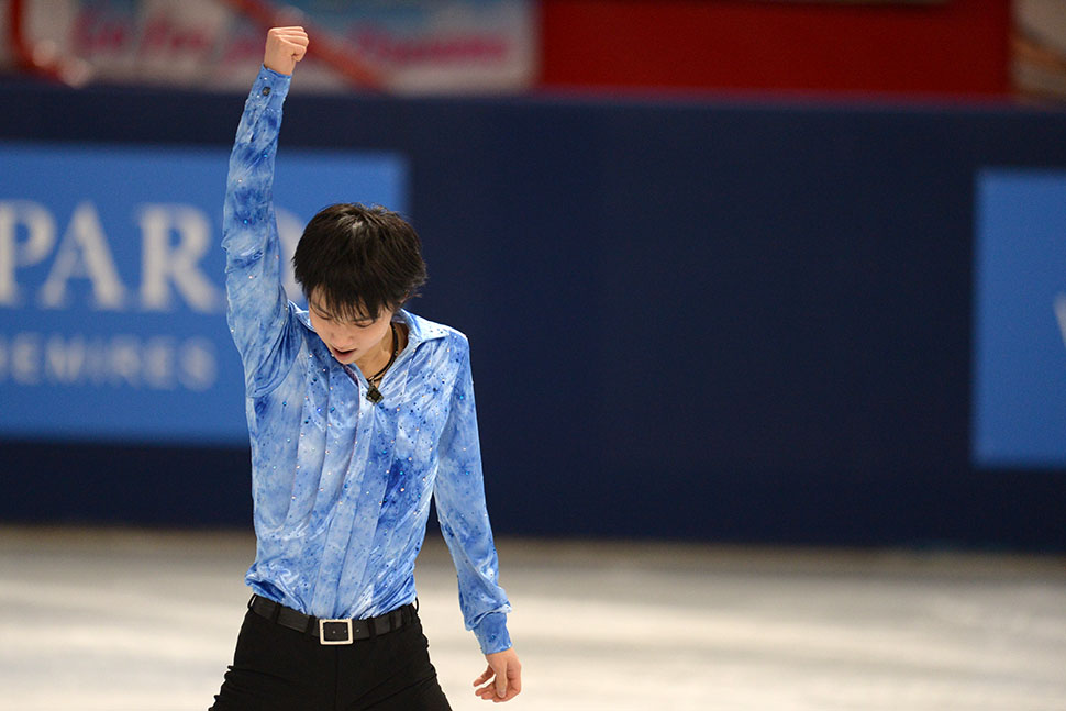 羽生結弦 パリの散歩道 を 超至近距離 で撮影した動画が話題 動画もあるよ フィギュアスケートの魅力まとめ