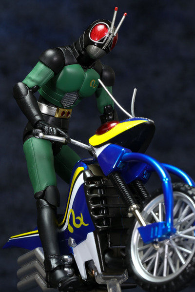 acrobatter-29