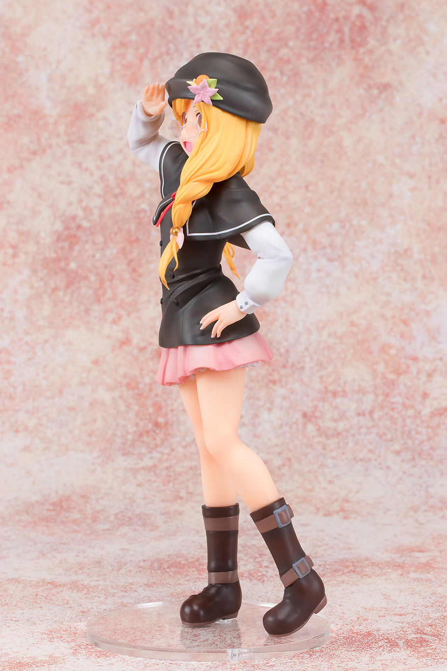 Uq Holder フォトスジャパン 桜雨キリヱ フィギュアが予約開始 コミック4巻表紙をモチーフに立体化 あみあみ予約開始 Figure News