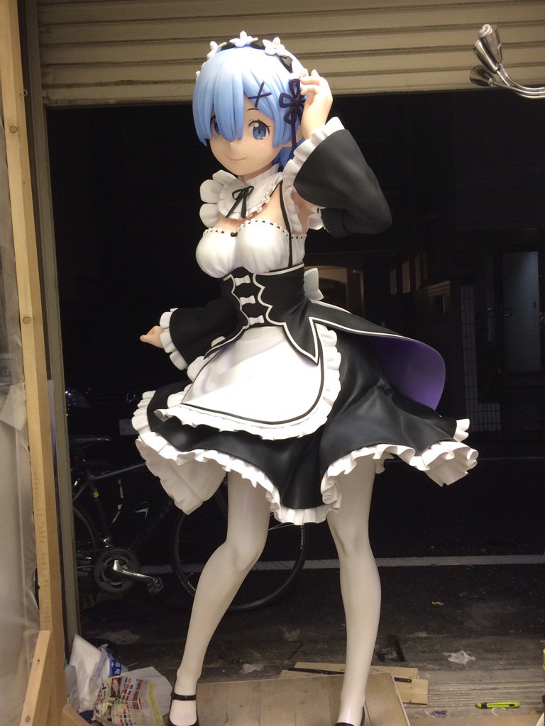 リゼロ 榊馨氏の レム 等身大フィギュア原型が完成に Wfではレム等身大胸像の販売も Figure News リゼロ 榊馨氏の レム 等身大フィギュア原型が完成に Wfではレム等身大胸像の販売も Figure News