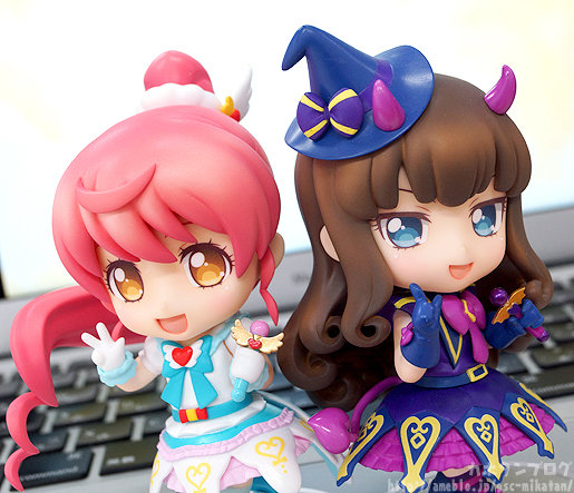 プリパラ ねんどろいどこ で 黒須あろま ホリックトリッククラシックサイリウムコーデ 予約開始 白玉みかん も近日予定 Figure News