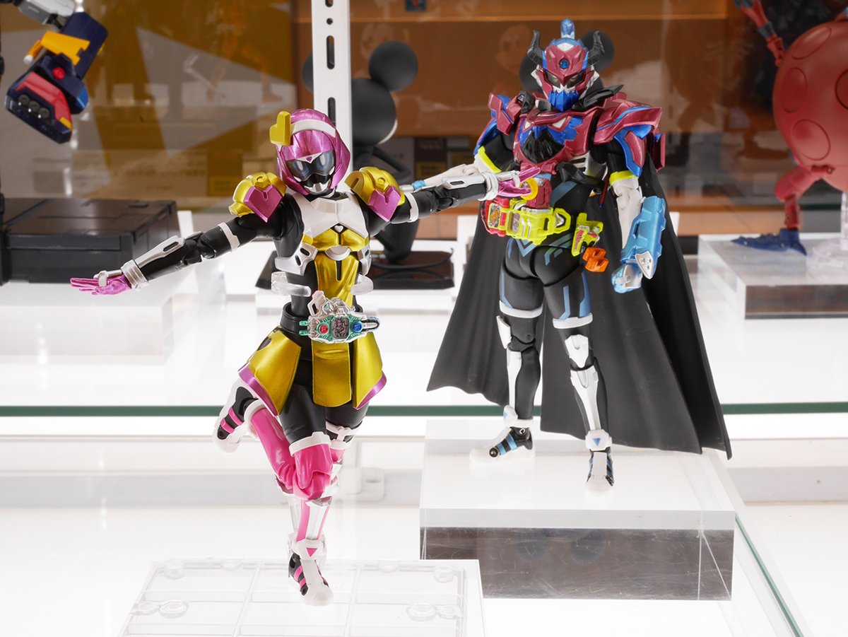 エグゼイド Shf 仮面ライダーブレイブ ファンタジーゲーマー レベル50 プレバン限定で近日予約開始 Figure News エグゼイド Shf 仮面ライダーブレイブ ファンタジーゲーマー レベル50 プレバン限定で近日予約開始 Figure News
