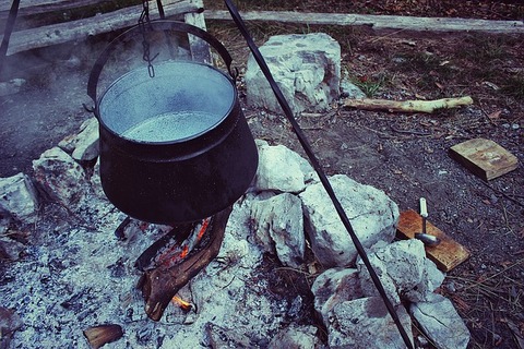 cooking-pot-1272635_640