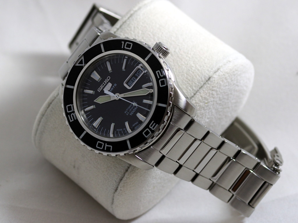 ブラック系人気定番のセイコー カスタム MOD セイコー5 SNZH FFF 美品 腕時計(アナログ)  メンズブラック系￥23,506-ugel03-tno.gob.pe
