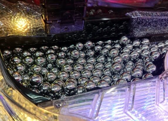 「還元率8割だから32万返ってくるはず」40万負けたパチンカーの勘違いが痛いと話題にｗｗｗｗ