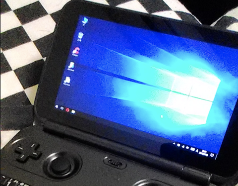 ワイニート、最強のパソコン「GPD WIN」を手に入れて歓喜する