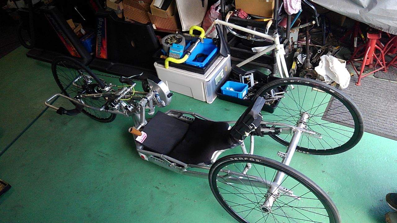 ハンドサイクルのメンテナンス Fine Racing Designの出来事
