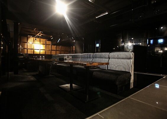ホストクラブ『ASIA-2nd-(エイジアセカンド)』で体験入店