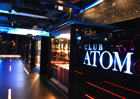 ATOM 店内画像