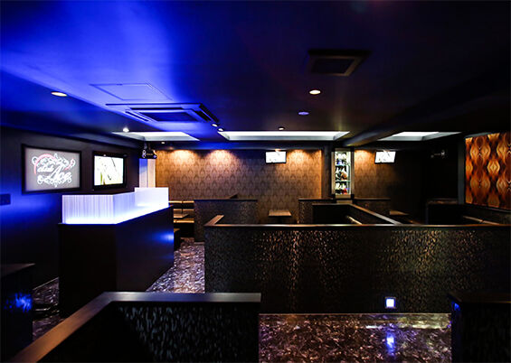 ホストクラブ『club Ace(エース)』で体験入店
