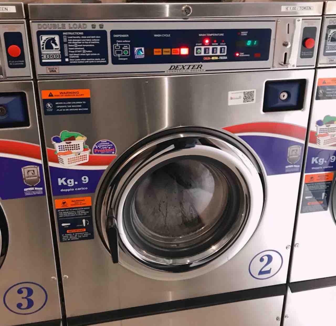 イタリア・フィレンツェでコインランドリーを利用しよう！〜Express Wash編 : フィレンツェ旅ブログ、ほぼ日記。