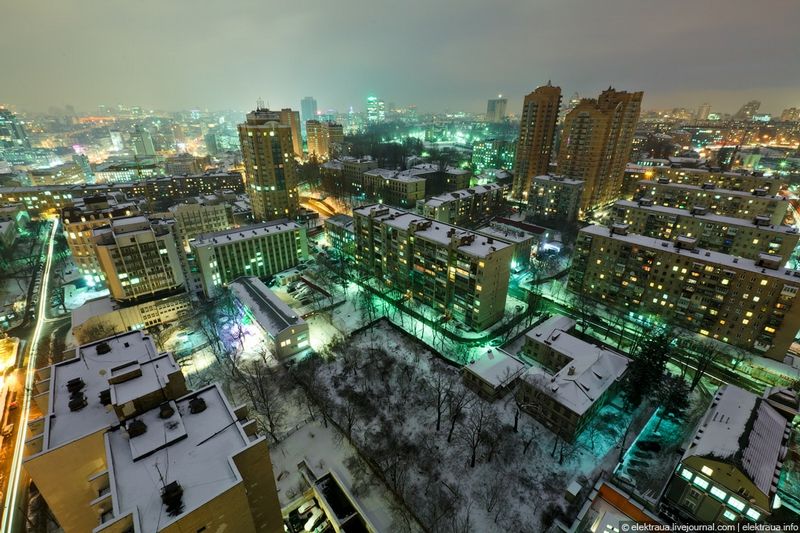 ウクライナの首都・キエフとロシアの首都・モスクワの夜景が綺麗! : フィストリア