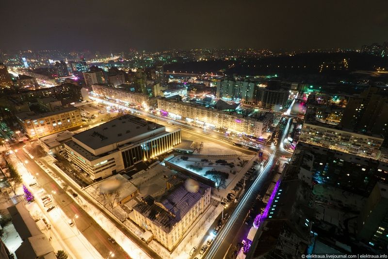 ウクライナの首都・キエフとロシアの首都・モスクワの夜景が綺麗! : フィストリア