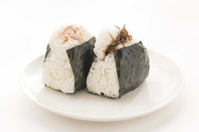 日本おにぎりの魅力と広がり