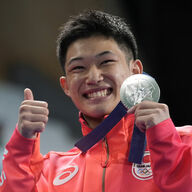 17歳の玉井陸斗、銀メダル獲得で日本勢初の快挙！