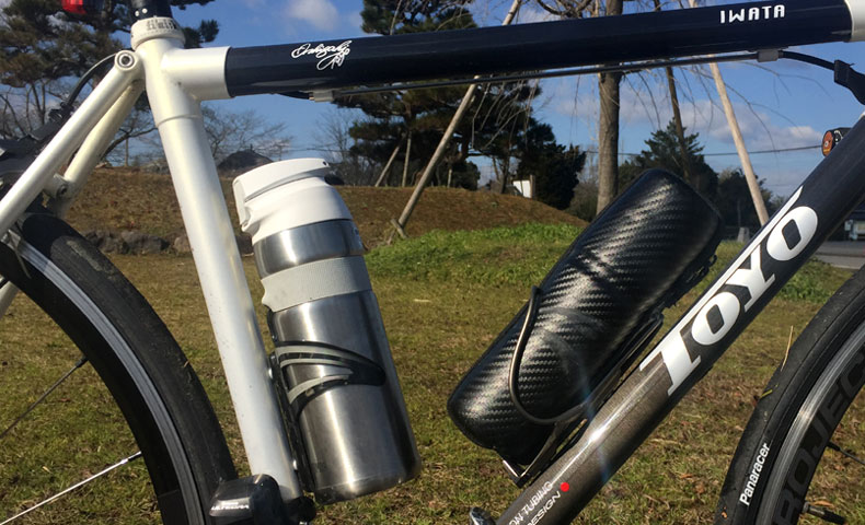 バイクで楽しむコーヒータイム：ツインボトルドリップのススメ