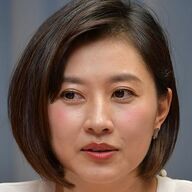 菊川怜と穐田誉輝の電撃離婚！その背景に迫る