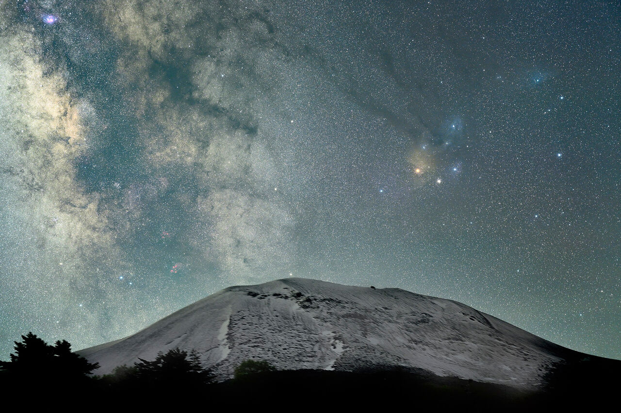 2024年7月は七夕や流星群が楽しめる！天体イベントの見どころ