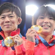 「レスリングファミリーの愛」樋口黎と桜井つぐみの金メダル獲得に感動