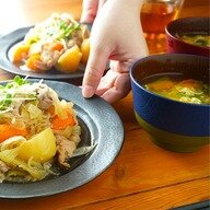 ちゃちゃっと簡単！豚こま肉じゃがのレシピを紹介します！