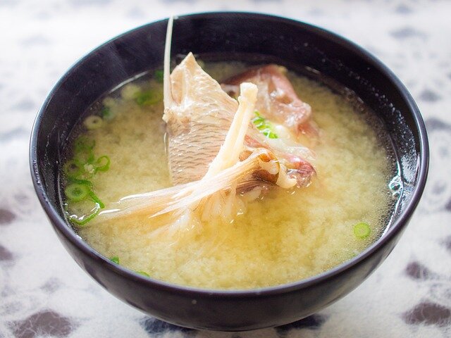 効果的なダイエットのための脂肪燃焼味噌汁
