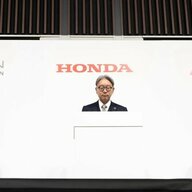 三菱商事の意向が三菱自動車に与える影響とは
