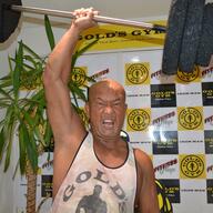 ダンベル中心のトレーニングが田中将斗の秘訣！