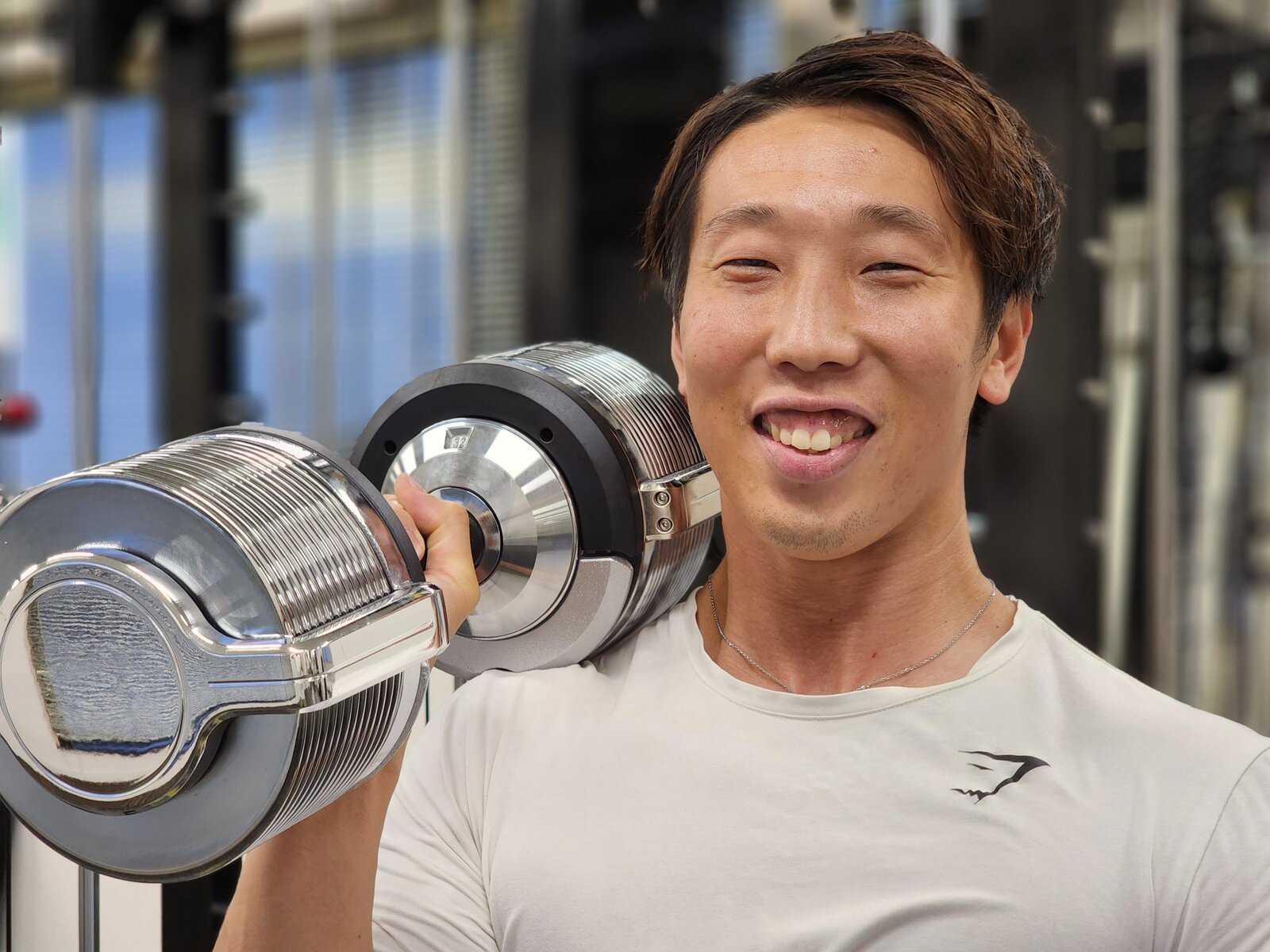 黒木メイサ、人生初のドッキリに挑戦！オードリー・春日を“筋トレ”でだます