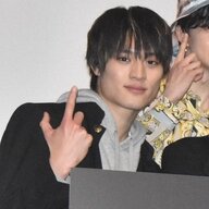 25歳の才能、突然の契約解除。上村謙信とスターダストの未来を占う