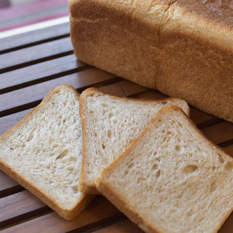 人気食パンの秘密とは？驚く程おいしいレシピを公開！