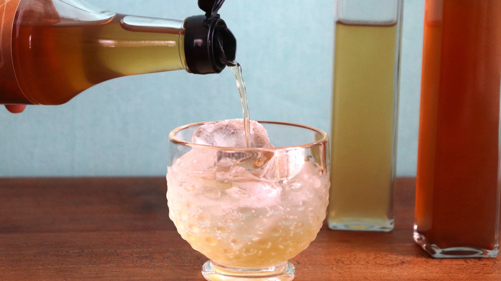 もろみ酢と黒酢の違いは？健康に良い酢を選ぶポイント